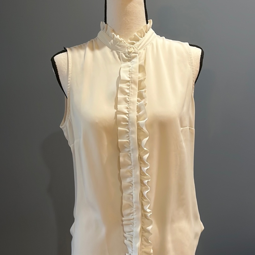 Banana Republic white sleeveless blouse